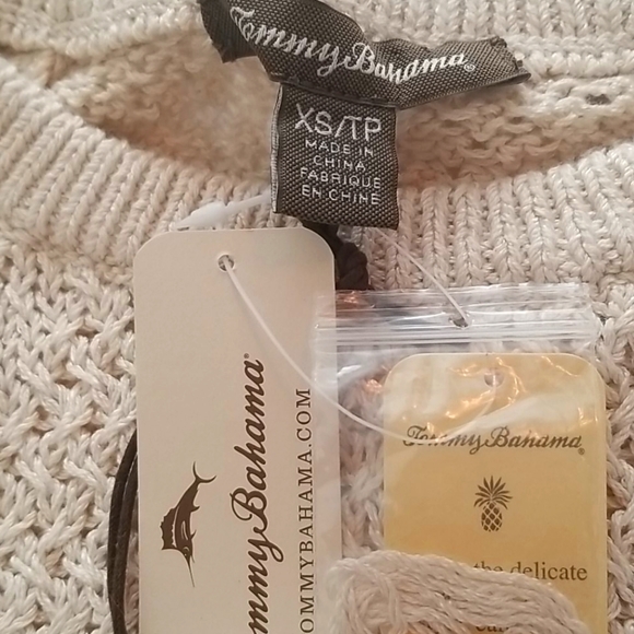 Tommy Bahama Open Weave Pullover, XS - Picture 5 of 5